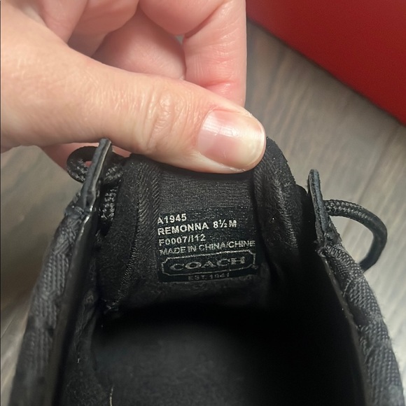NEW Coach women’s Remonna sneaker - Picture 3 of 8